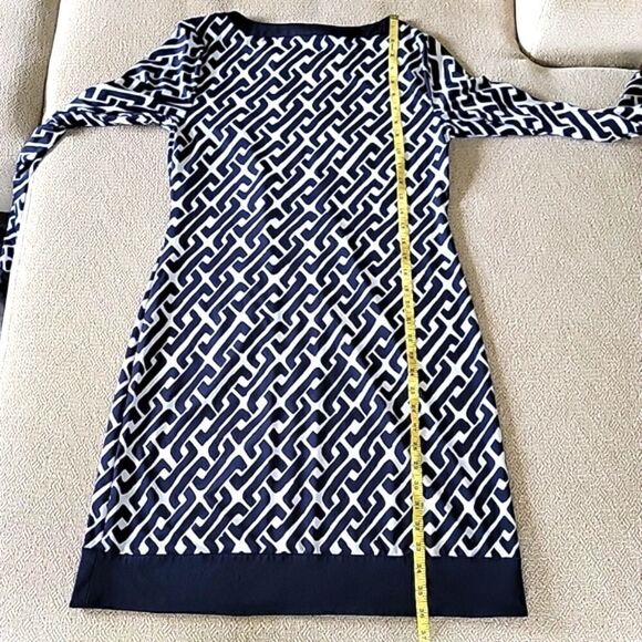 INC International Concepts Navy and White Geo Long Sleeve Stretch Dress - Medium - Picture 12 of 16